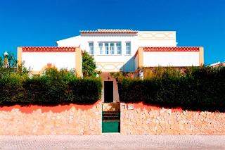 Flow House - Guesthouse & Surf Kite Surf School