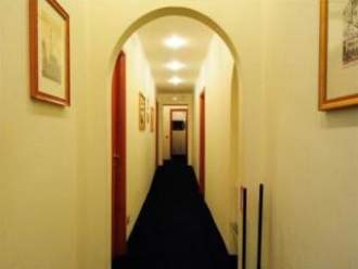 Intrastevere Guest House
