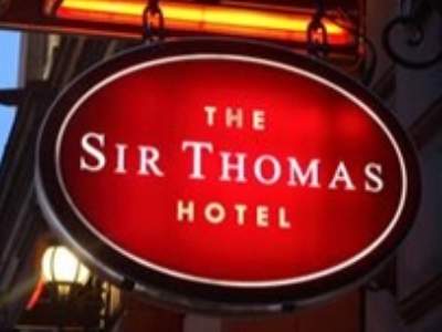 Sir Thomas Hotel