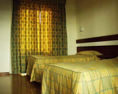 Seminario Torre d'Aguilha Hotel