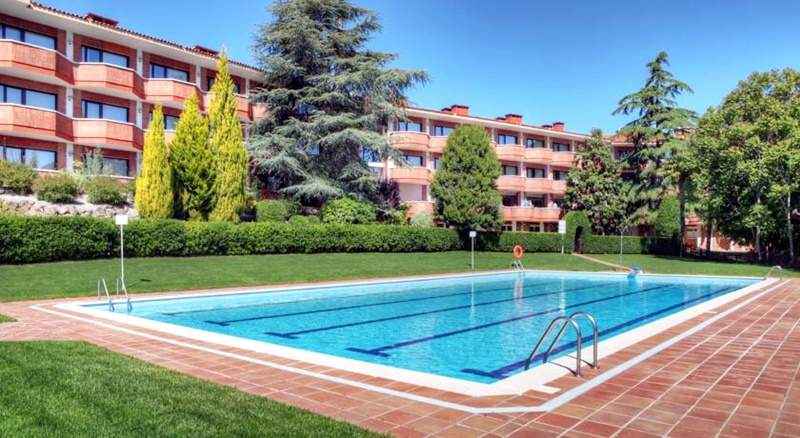 Montserrat Hotel & Training Center