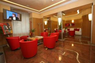 Le Petit Hotel