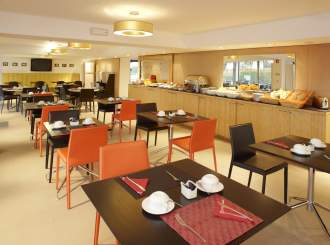 Luna Alvor Bay Beach & Sun