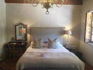 Avondrood Guest House