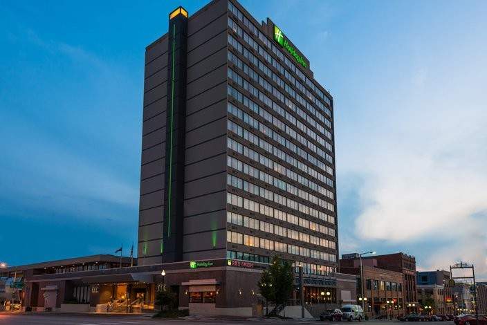 Holiday Inn Lincoln-Downtown