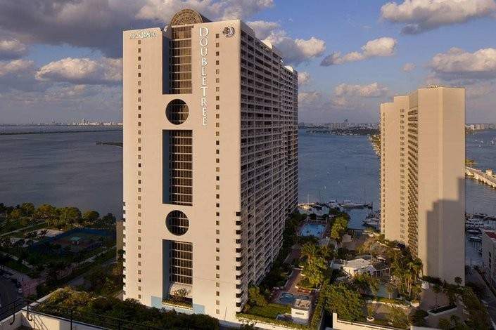 Doubletree by Hilton Grand Biscayne Bay
