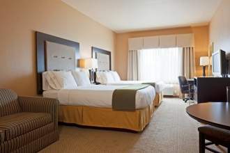 Holiday Inn Express & Suites E