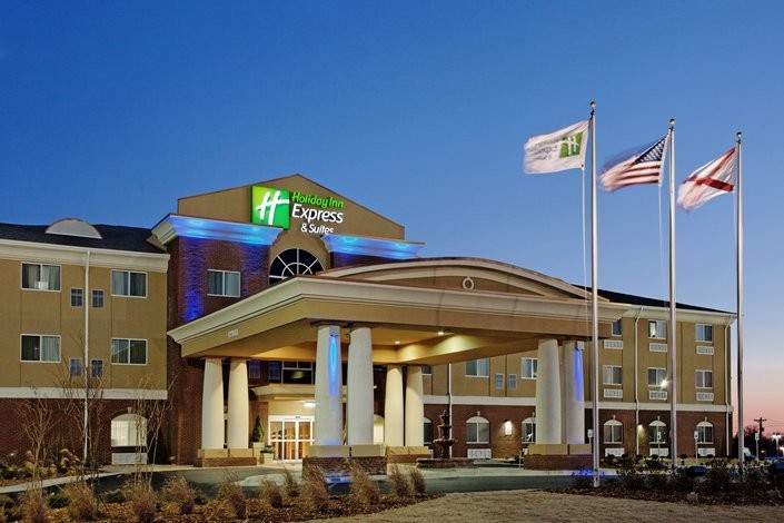 Holiday Inn Express Hotel And Suites Florence Northeast
