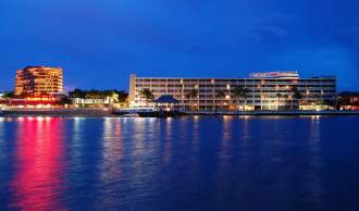 Best Western Bay Harbor Hotel