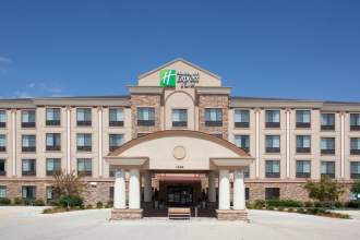 Holiday Inn Express & Suites F