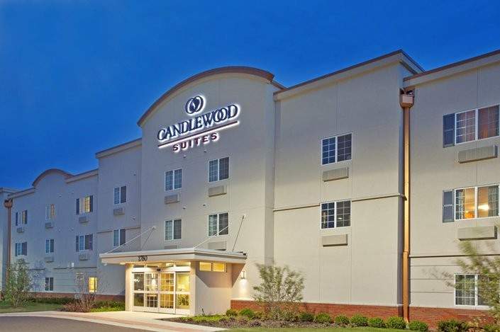 Candlewood Suites Elgin NW Chicago