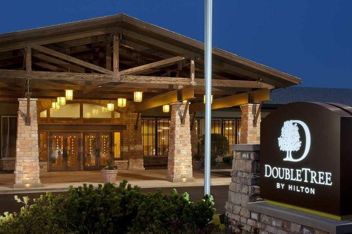 DoubleTree by Hilton Hotel Libertyville