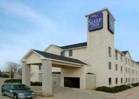 Sleep Inn & Suites Speedway